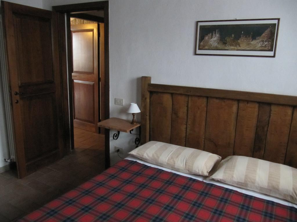 Agriturismo Montaperti Castelnuovo Berardenga Kamer foto